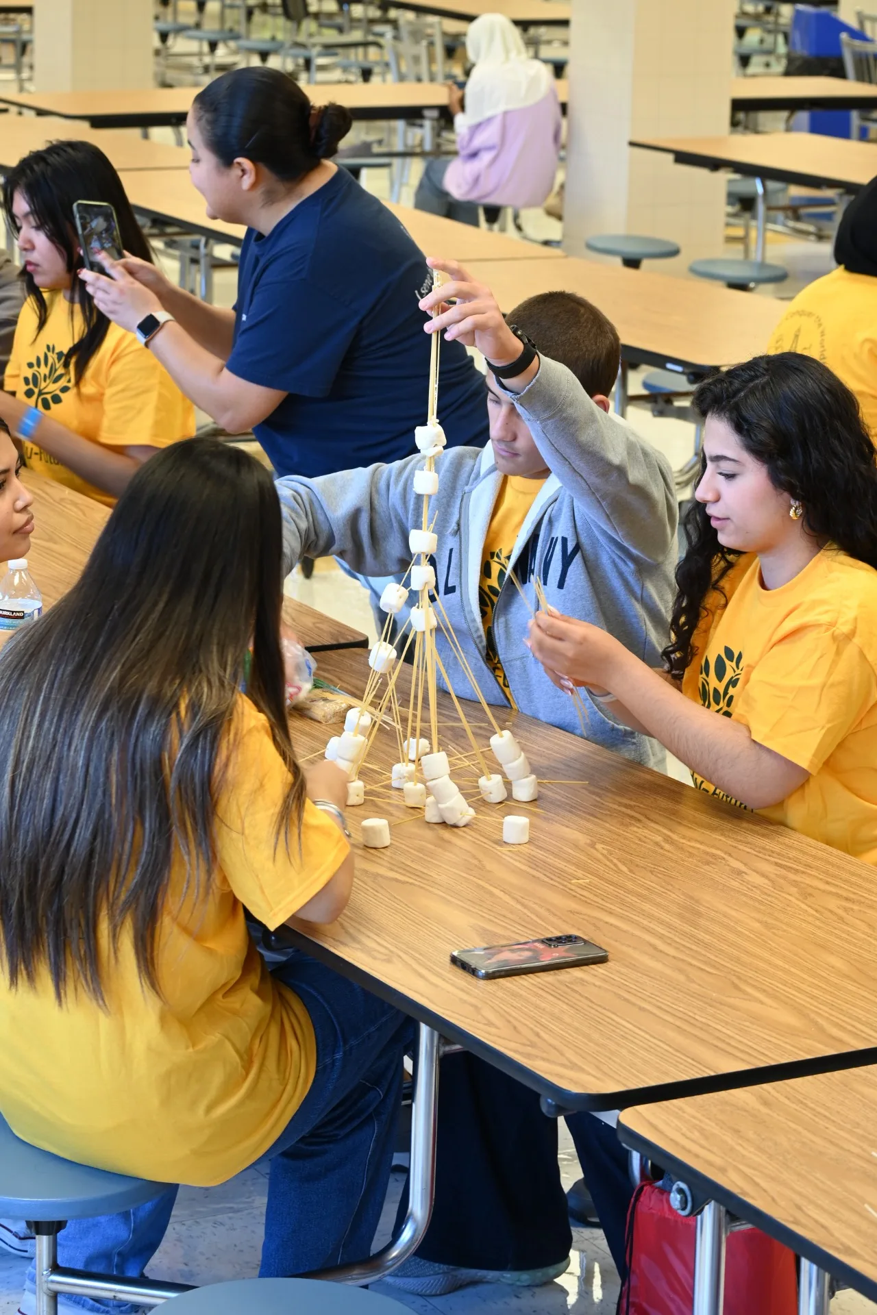 Edu-Futuro Leadership Workshop. A nonprofit organization dedicated to empowering migrant youth.
